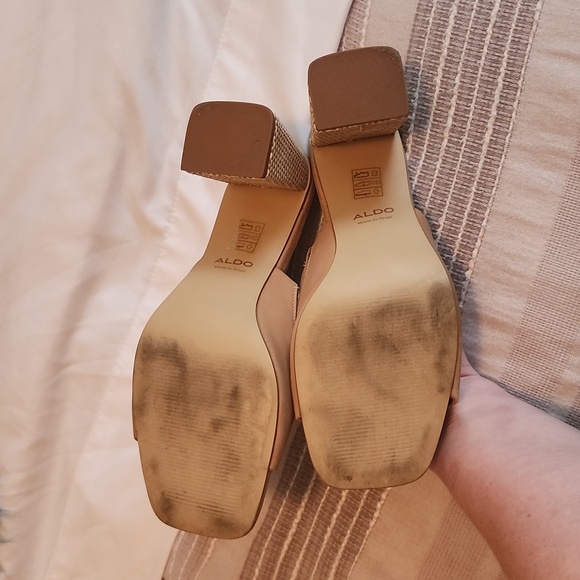 Aldo Sandles - Picture 3 of 6